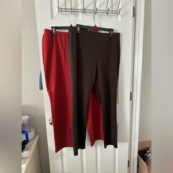 Ruby Rd. knit pants.  Large - Picture 2 of 6